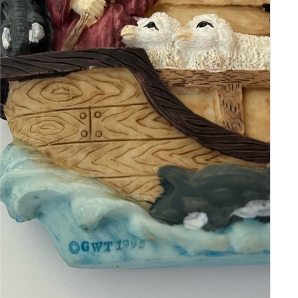 Noah’s Ark Vintage 1995 Table Top Clock Battery Operated - Picture 4 of 8